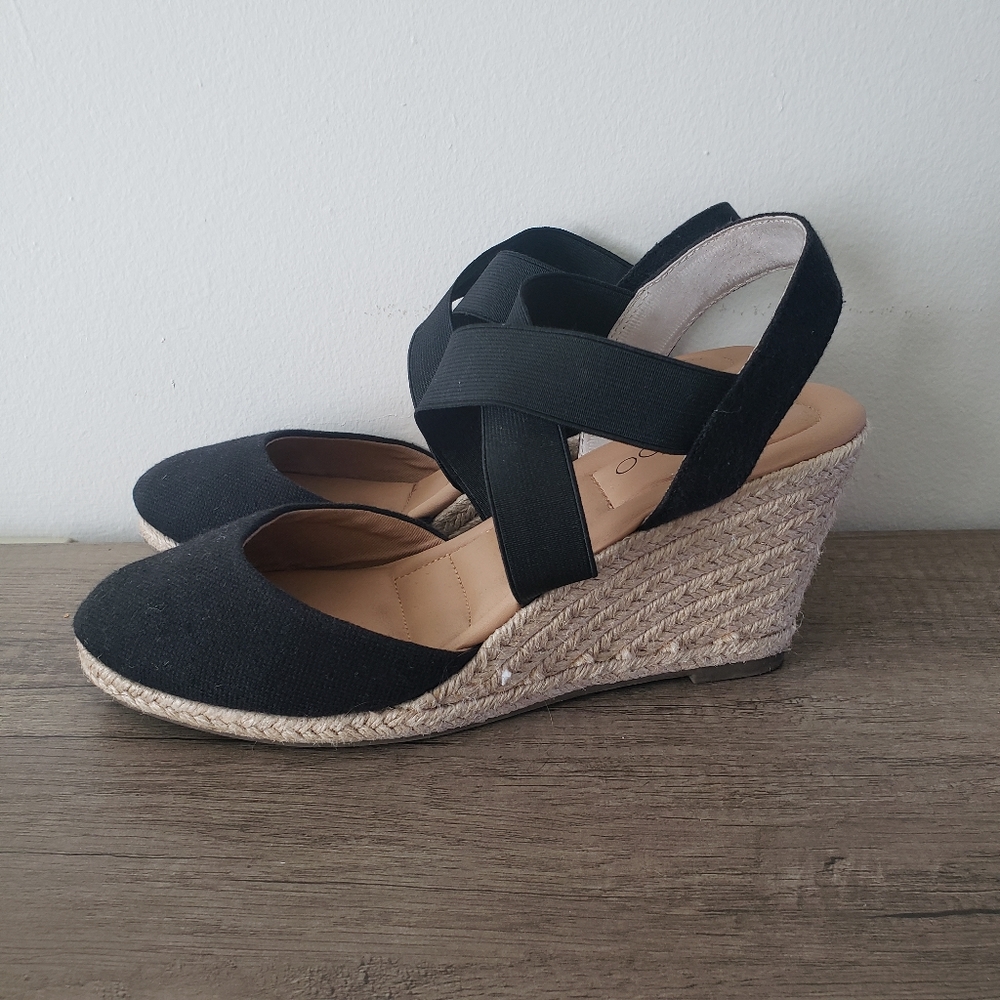 Me Too Black Espadrille Wedges
